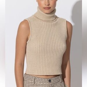 LUSANA Thea Sleeveless Turtleneck Top, S